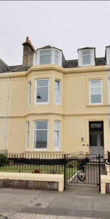 Girvan Guest House Esterno foto